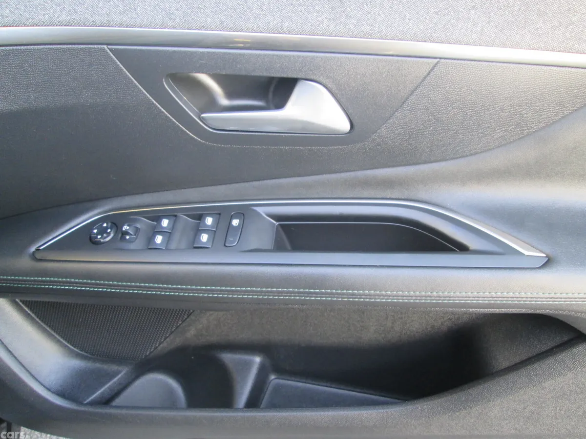 Peugeot 3008 SUV, Diesel, 2021, Black