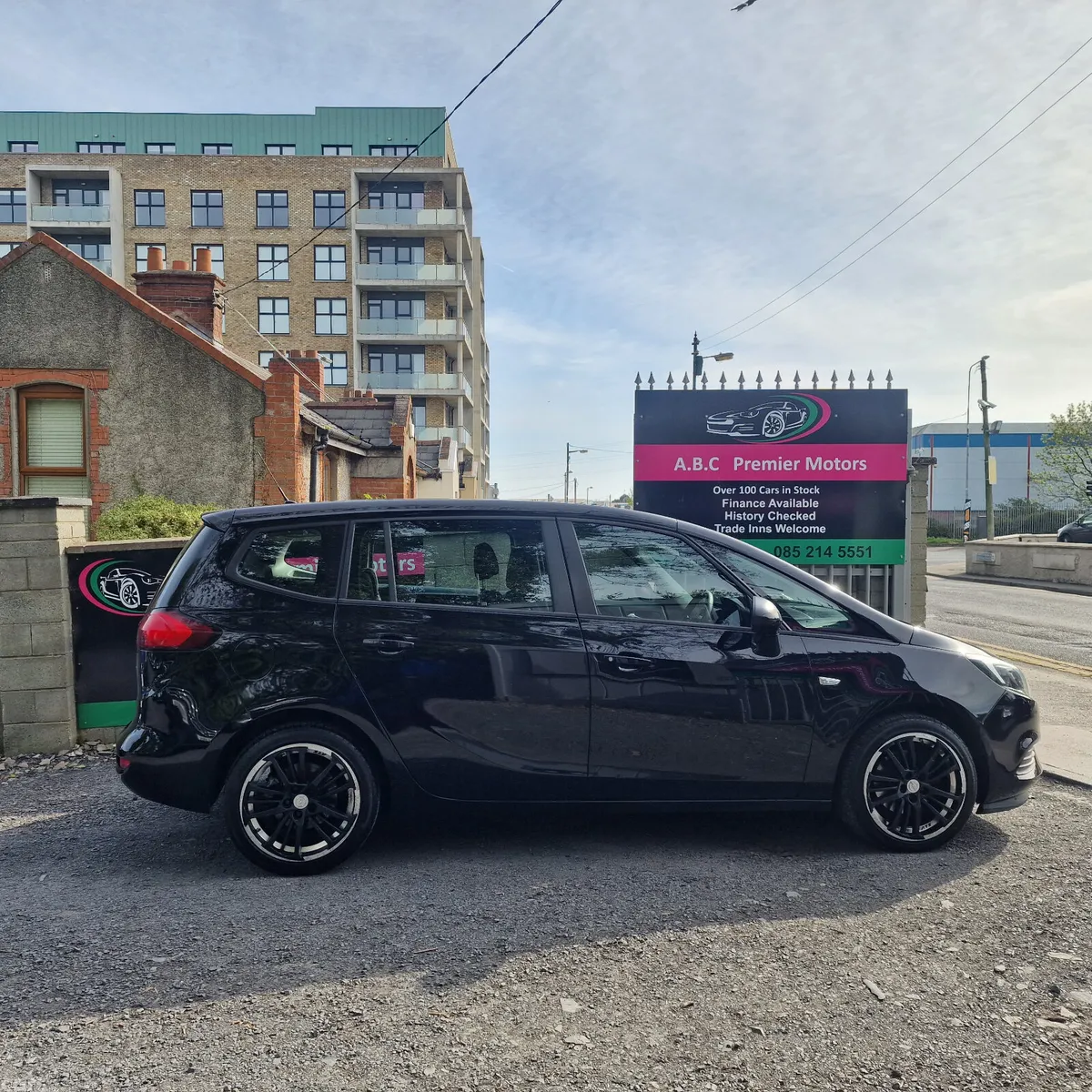 Opel Zafira MPV, Petrol, 2017, Black