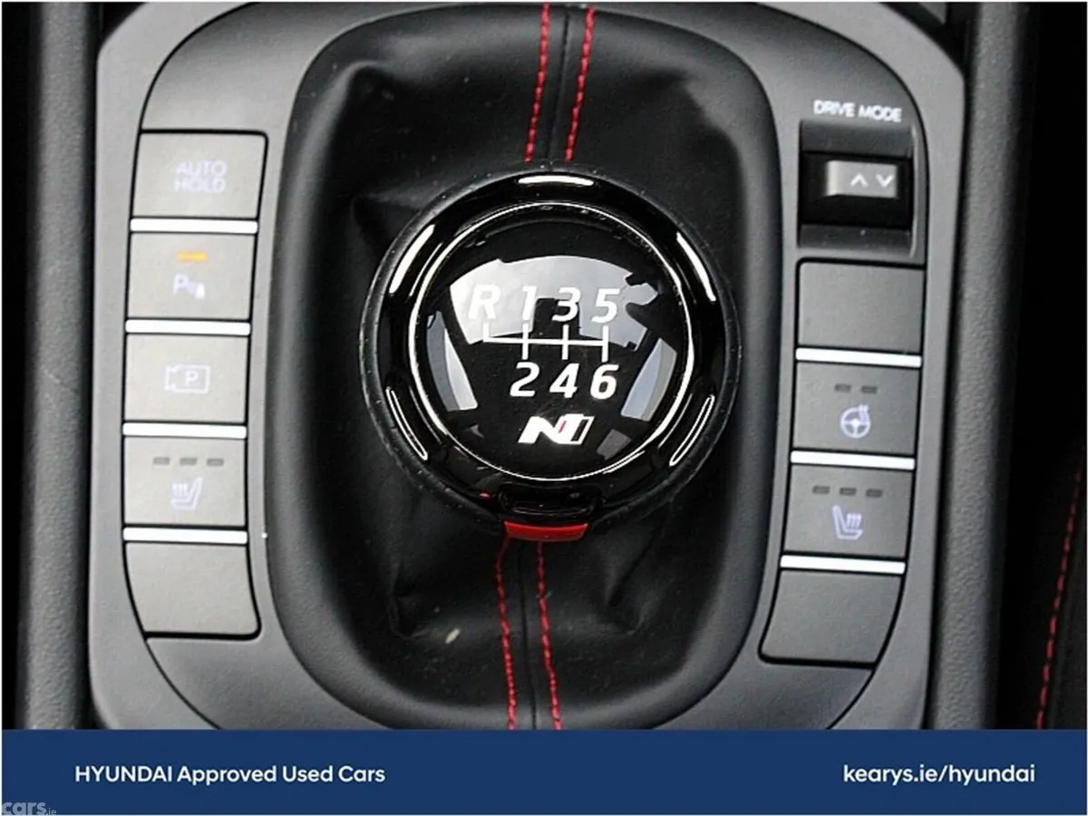 Hyundai KONA Hatchback, Petrol, 2027, White