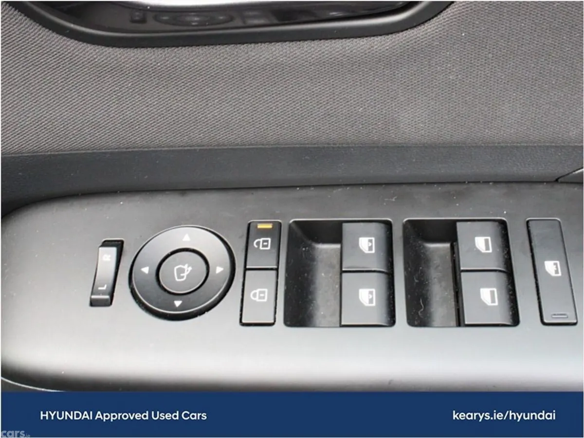 Hyundai KONA Hatchback, Petrol, 2027, White