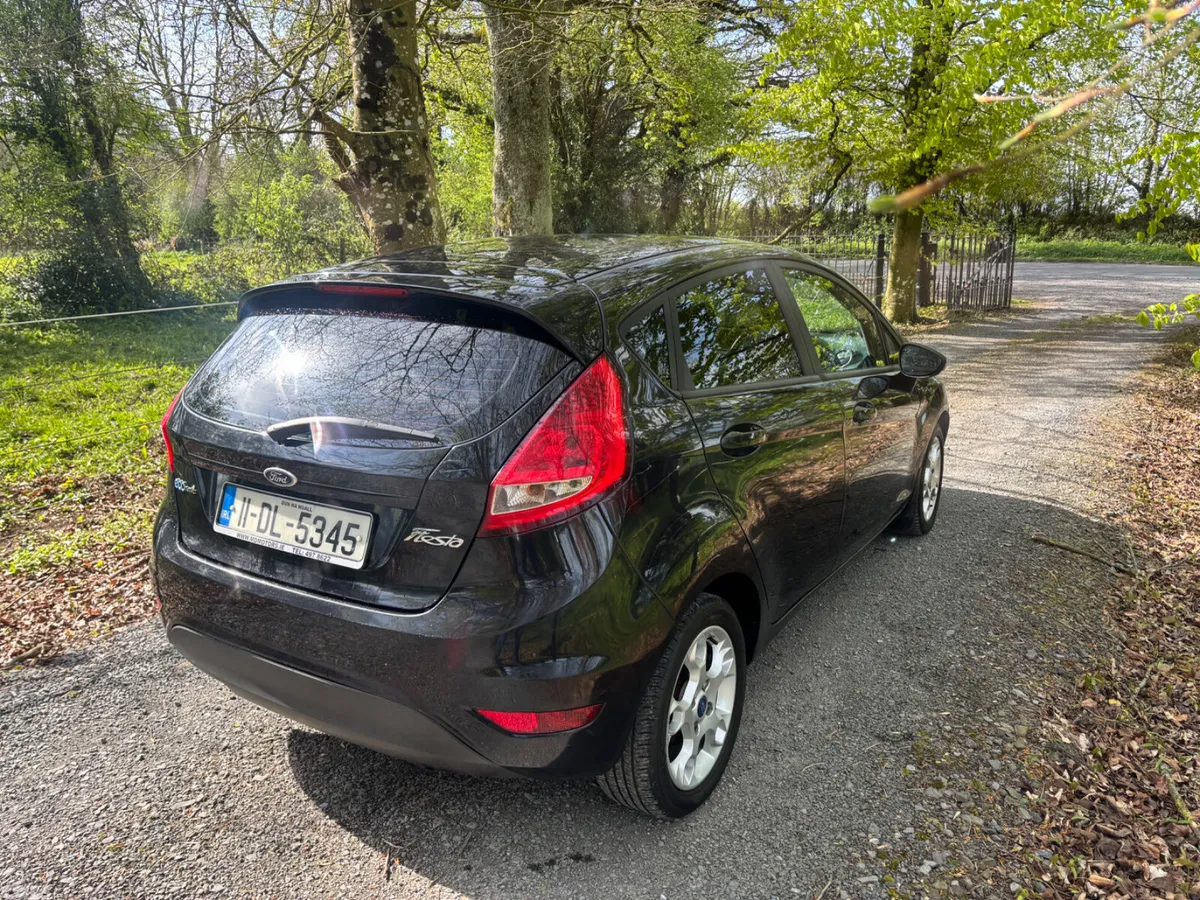 Ford Fiesta Hatchback, Diesel, 2011, Black
