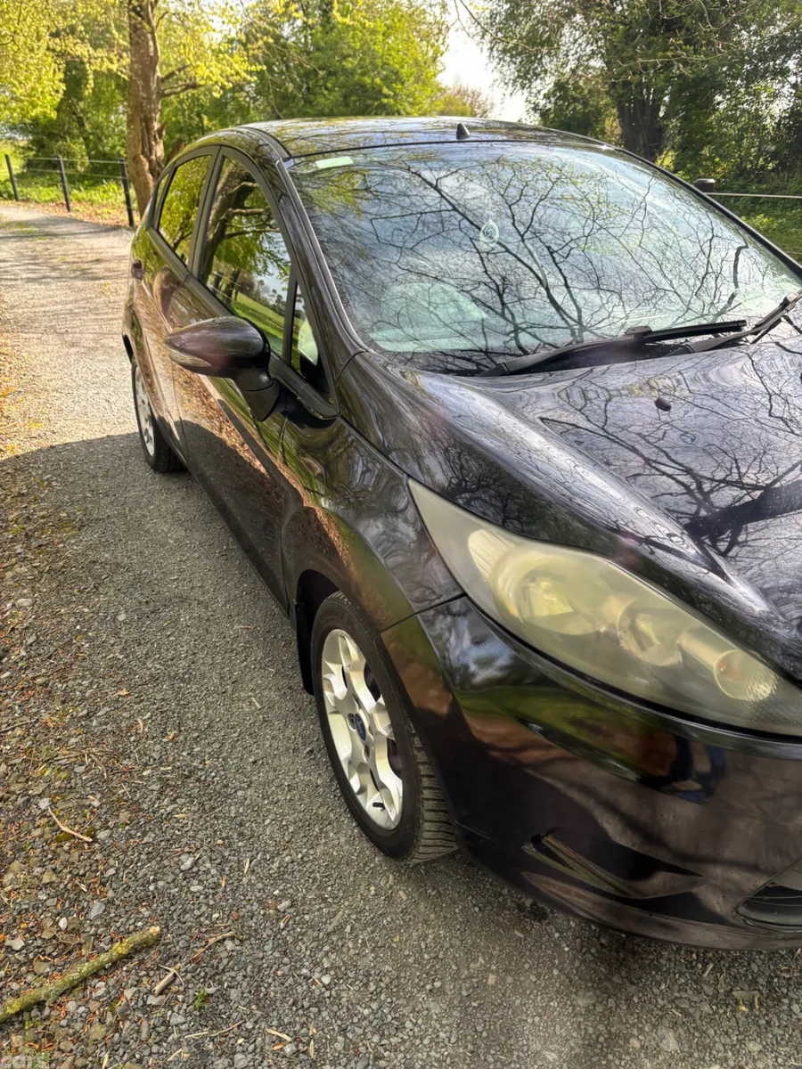 Ford Fiesta Hatchback, Diesel, 2011, Black