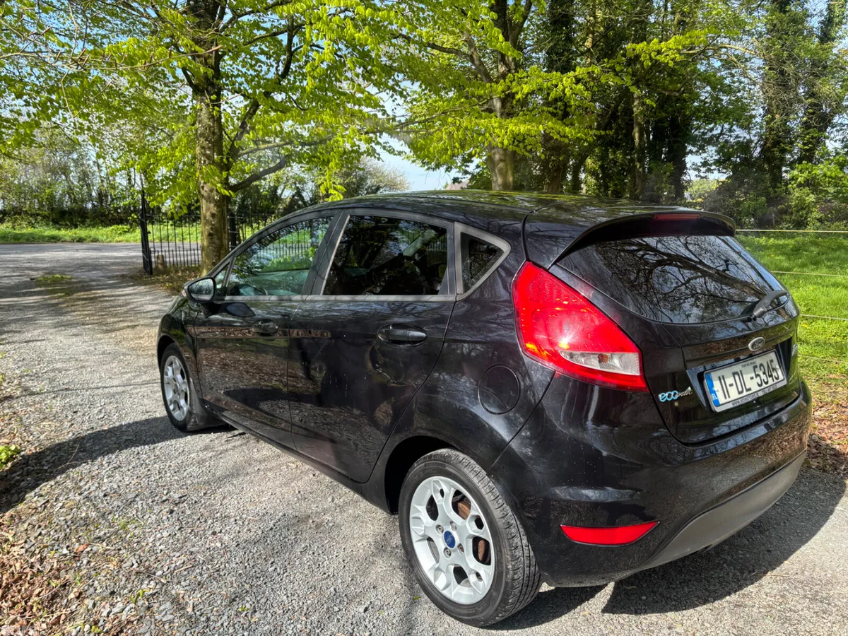 Ford Fiesta Hatchback, Diesel, 2011, Black