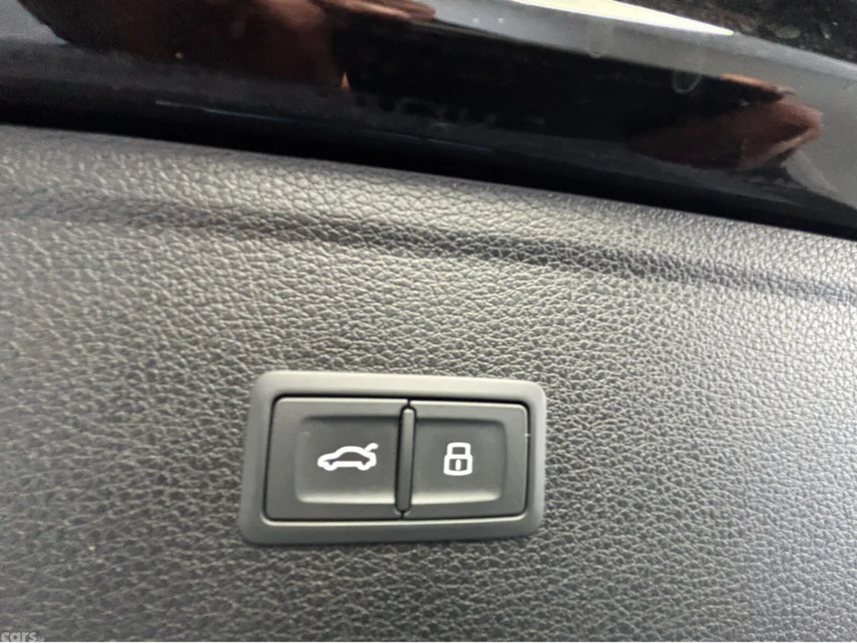 Audi Q5 SUV, Diesel, 2019, Black
