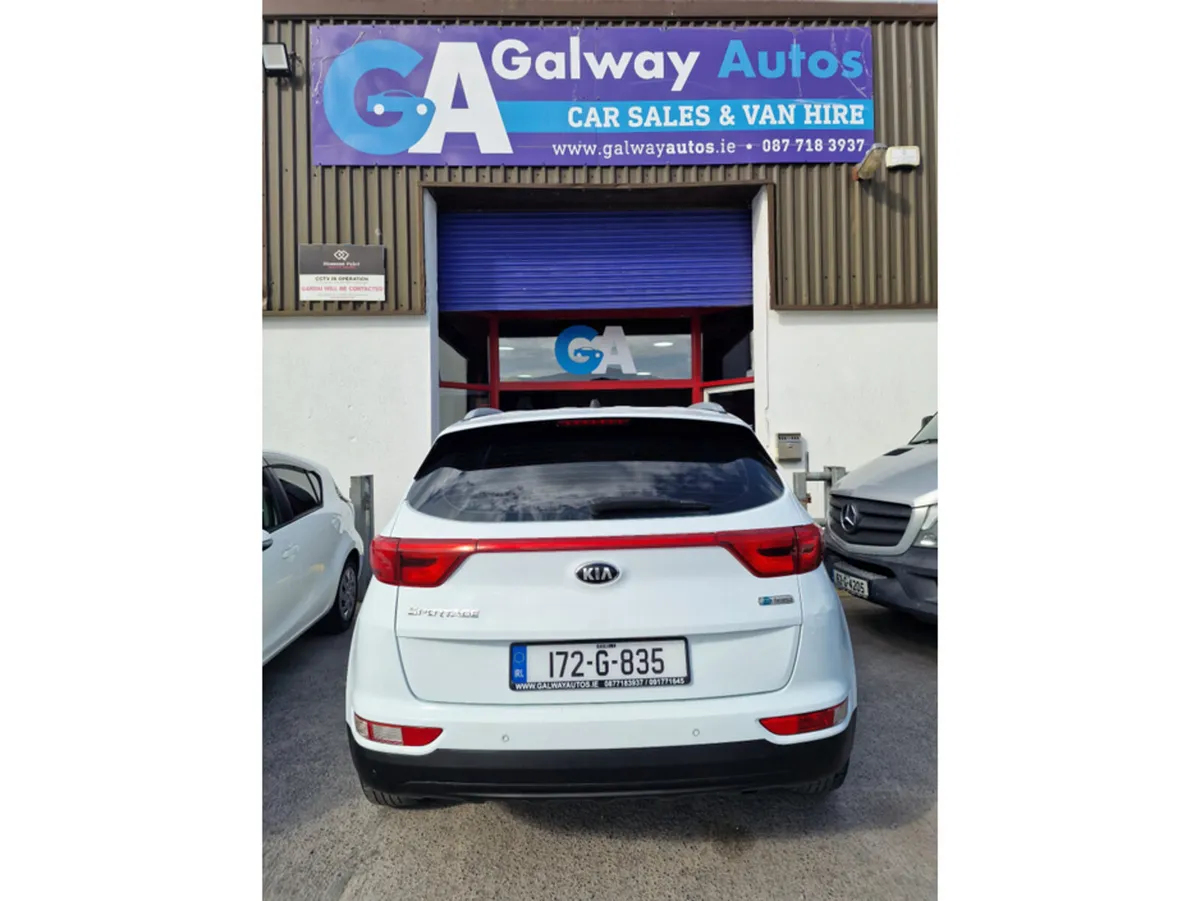 Kia Sportage SUV, Diesel, 2017, White