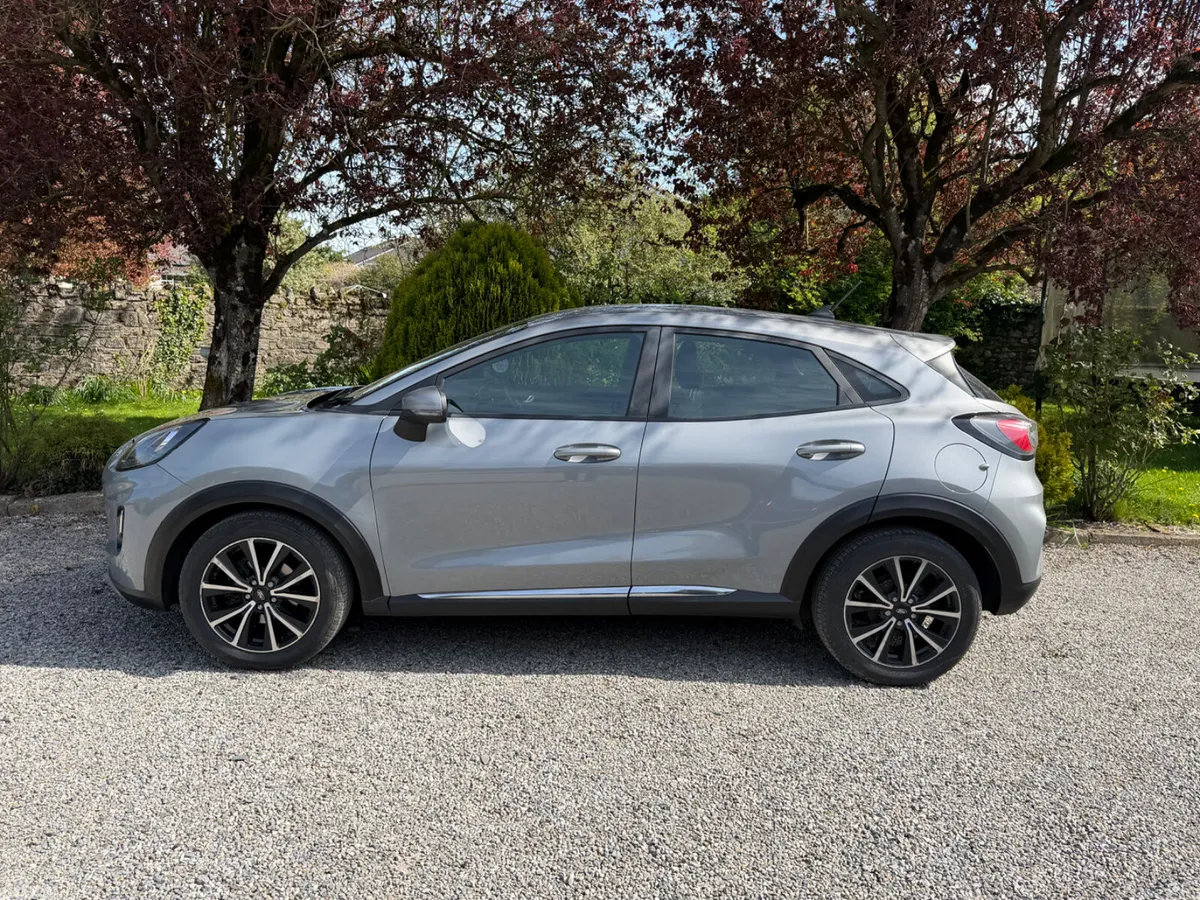Ford Puma MPV, Diesel, 2021, Grey