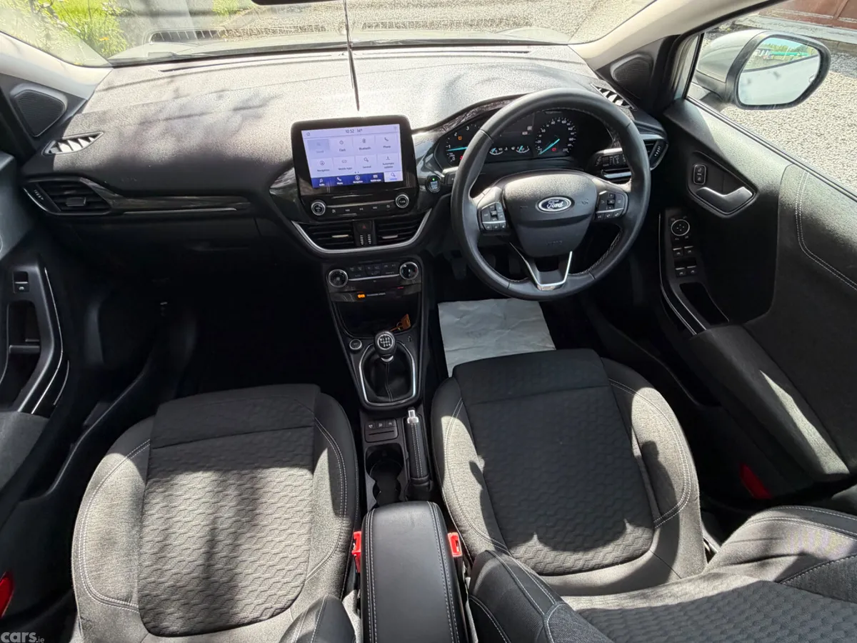 Ford Puma MPV, Diesel, 2021, Grey