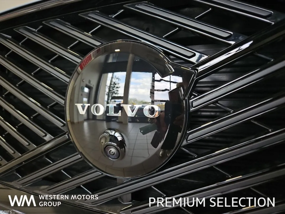 Volvo XC60 SUV, Petrol Plug-in Hybrid, 2026, Grey