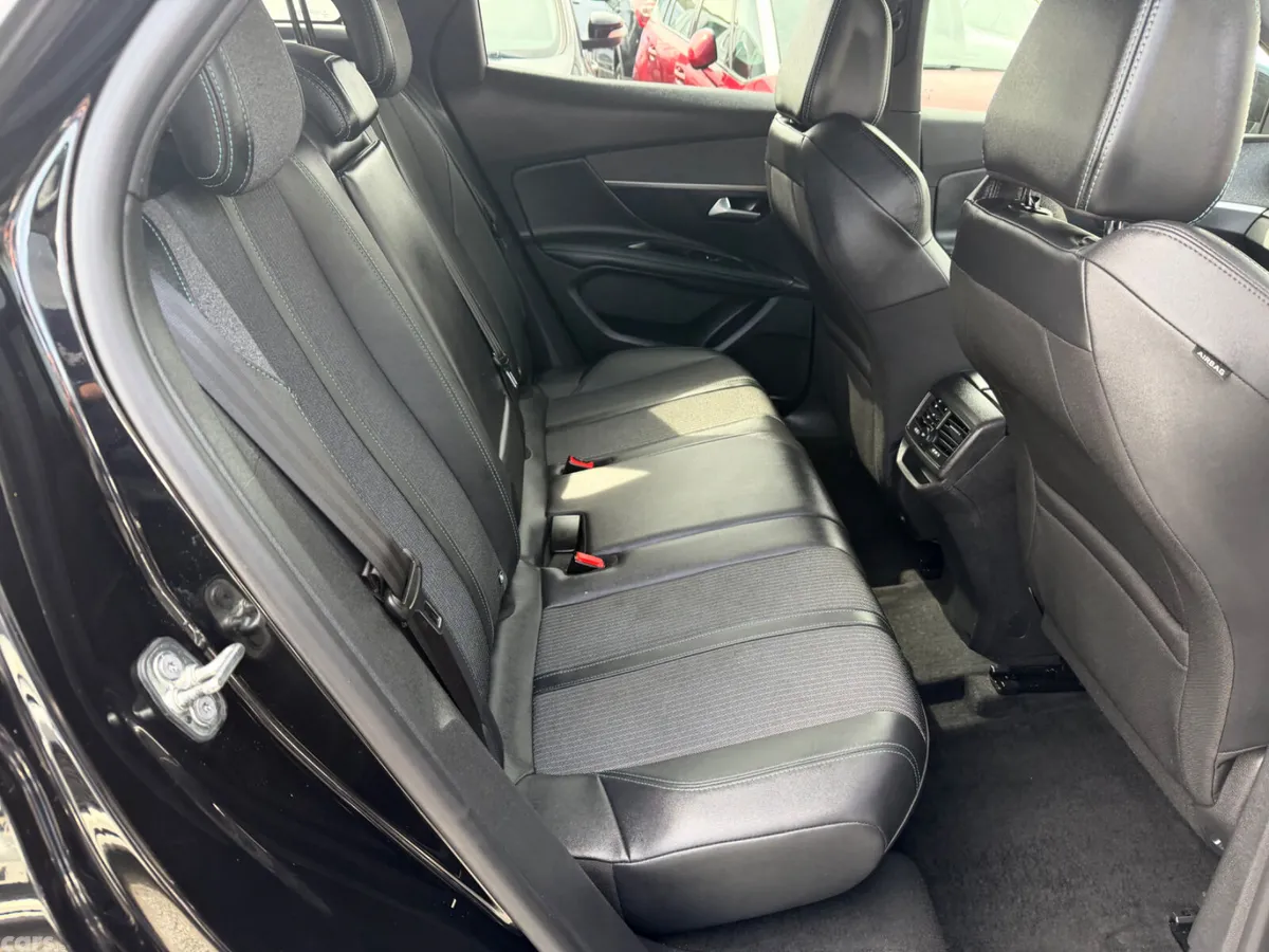 Peugeot 3008 SUV, Diesel, 2023, Black