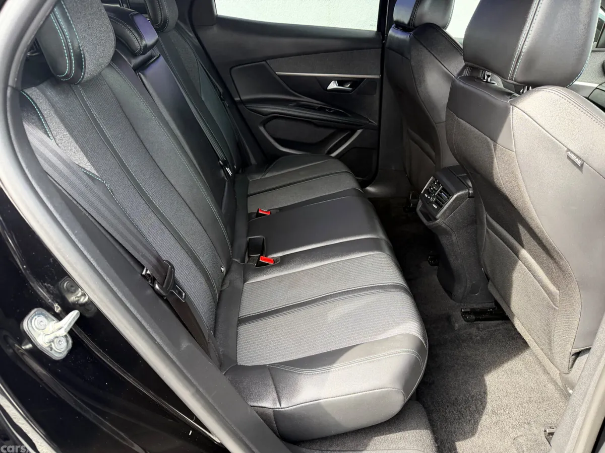 Peugeot 3008 SUV, Diesel, 2023, Black
