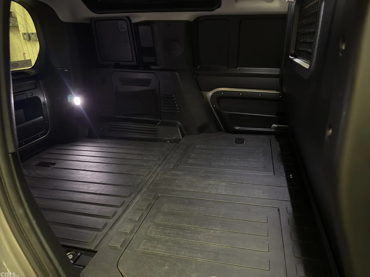 Land Rover Defender SUV, Diesel, 2022, Grey