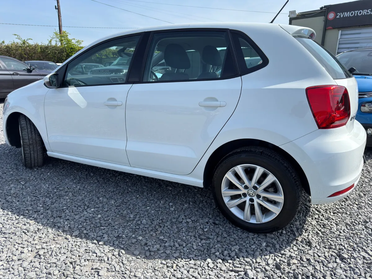 Volkswagen Polo Hatchback, Petrol, 2017, White