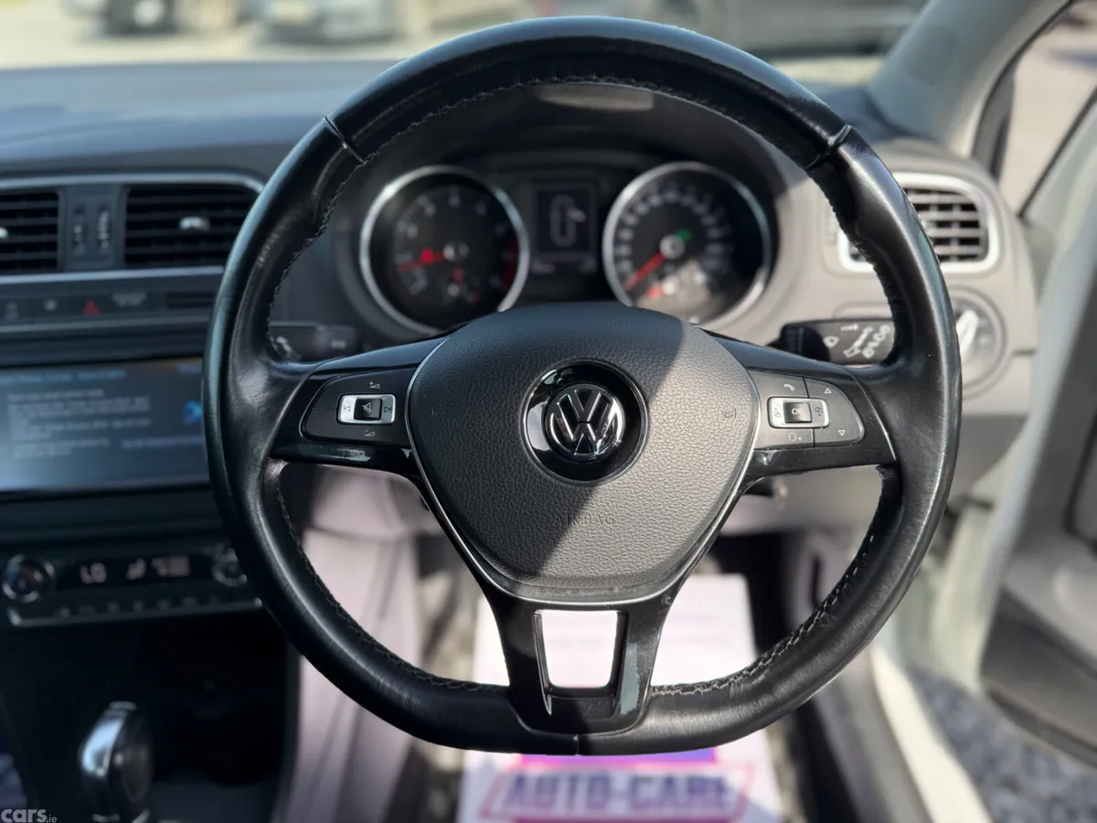 Volkswagen Polo Hatchback, Petrol, 2017, White