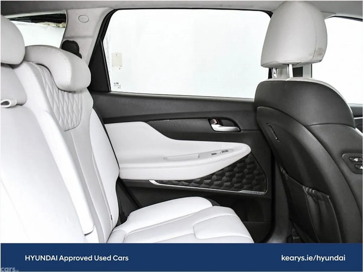 Hyundai Santa Fe SUV, Diesel, 2023, Black