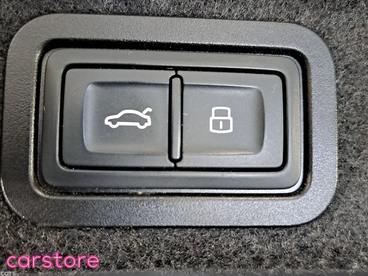 Audi A6 Saloon, Diesel, 2022, Black