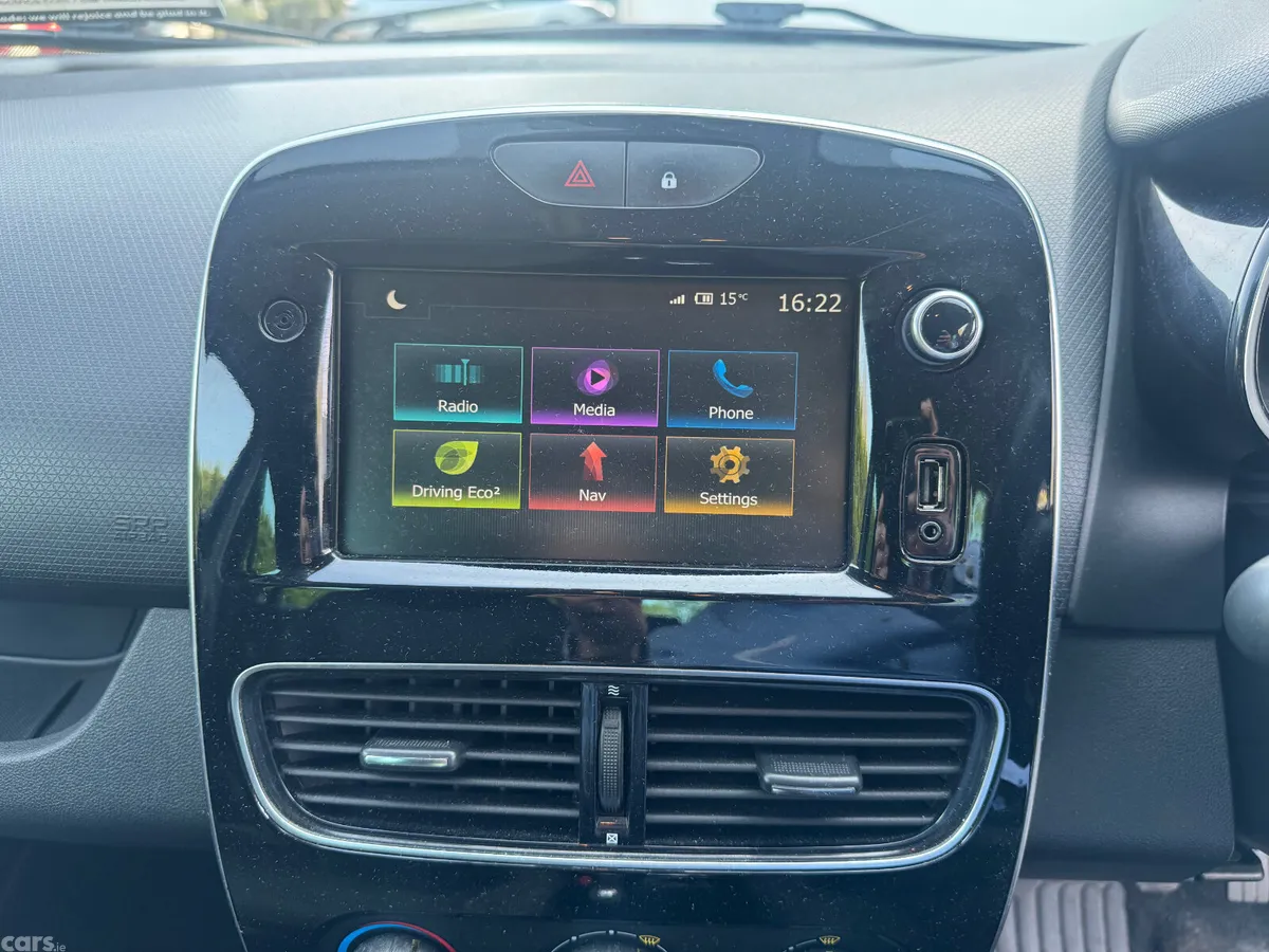 Renault Clio Hatchback, Petrol, 2019, Black