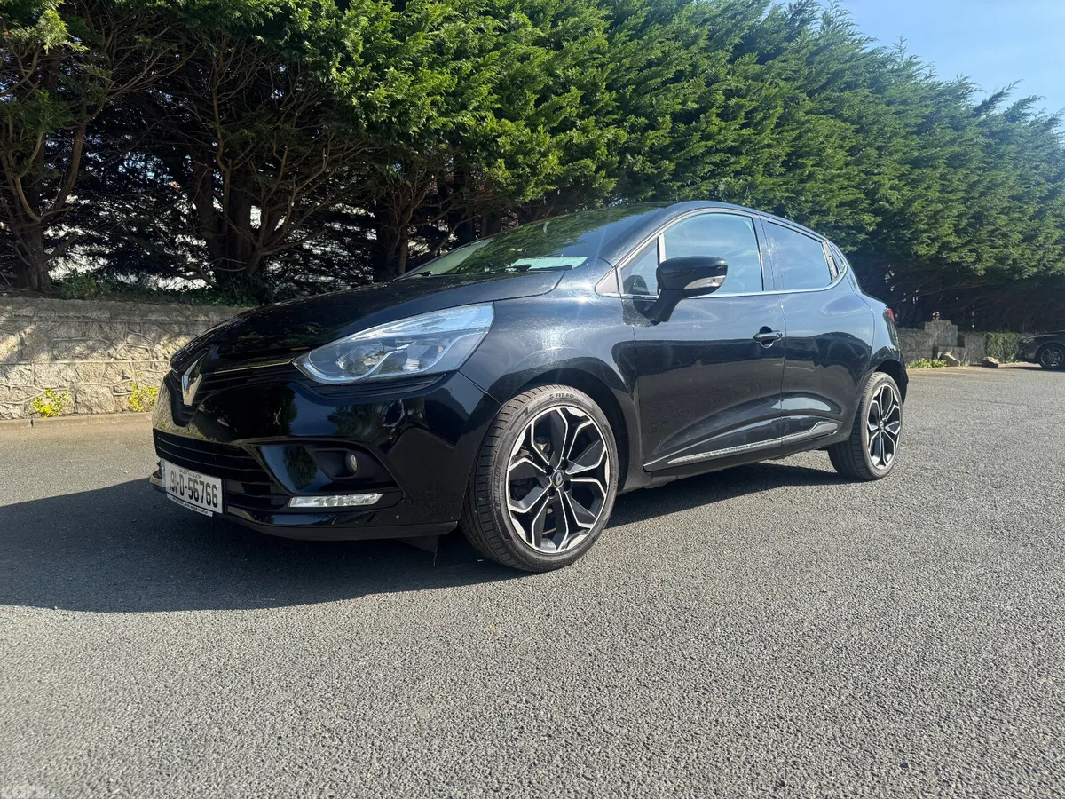 Renault Clio Hatchback, Petrol, 2019, Black