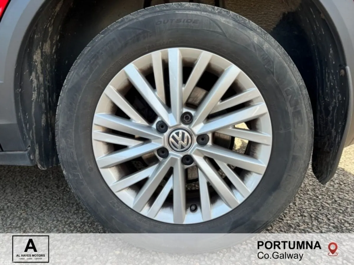 Volkswagen T-Roc SUV, Petrol, 2019, Red