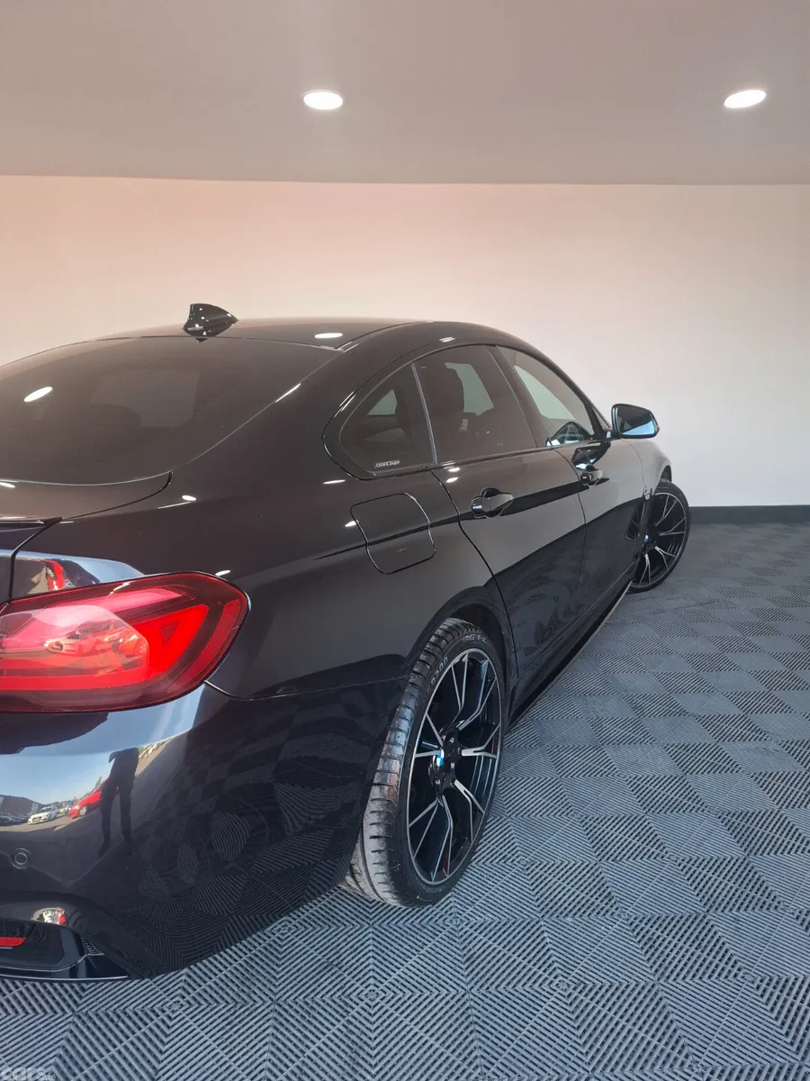 BMW 4-Series Coupe, Diesel, 2019, Black