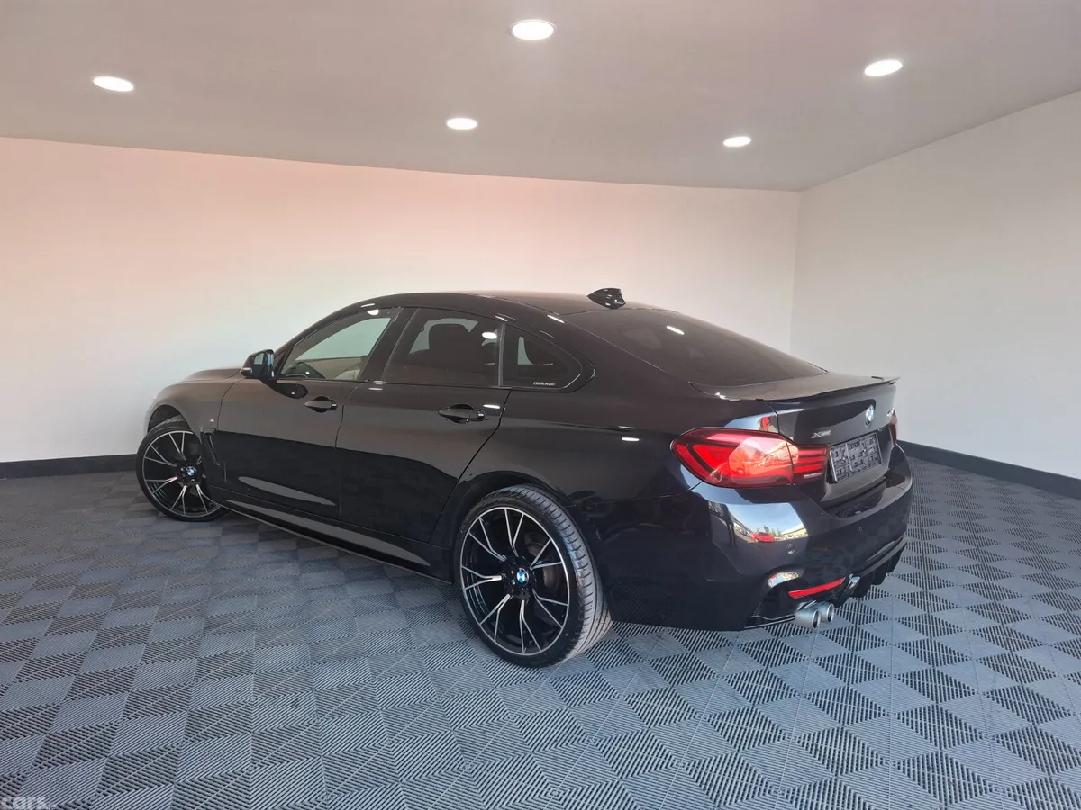 BMW 4-Series Coupe, Diesel, 2019, Black