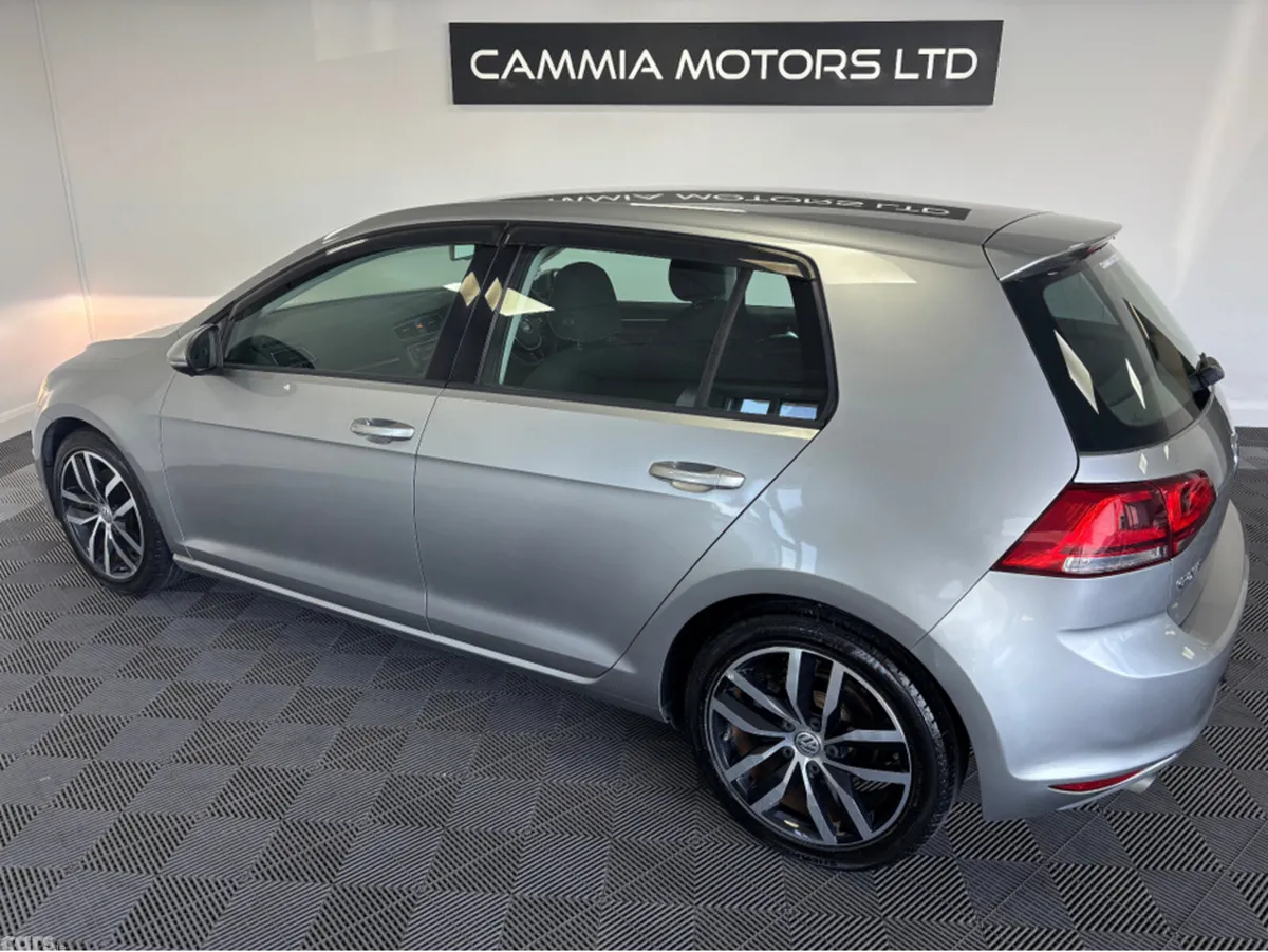 Volkswagen Golf Hatchback, Petrol, 2013, Silver