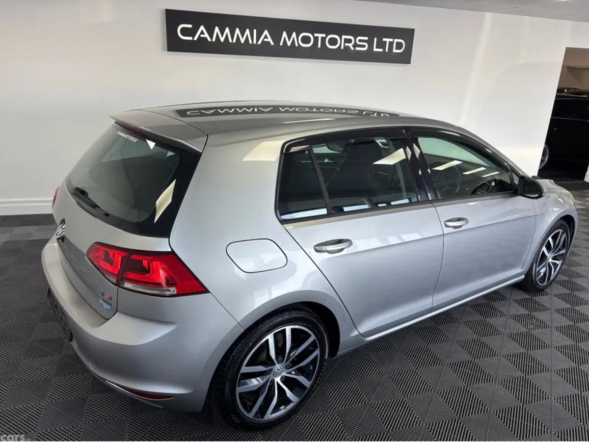 Volkswagen Golf Hatchback, Petrol, 2013, Silver