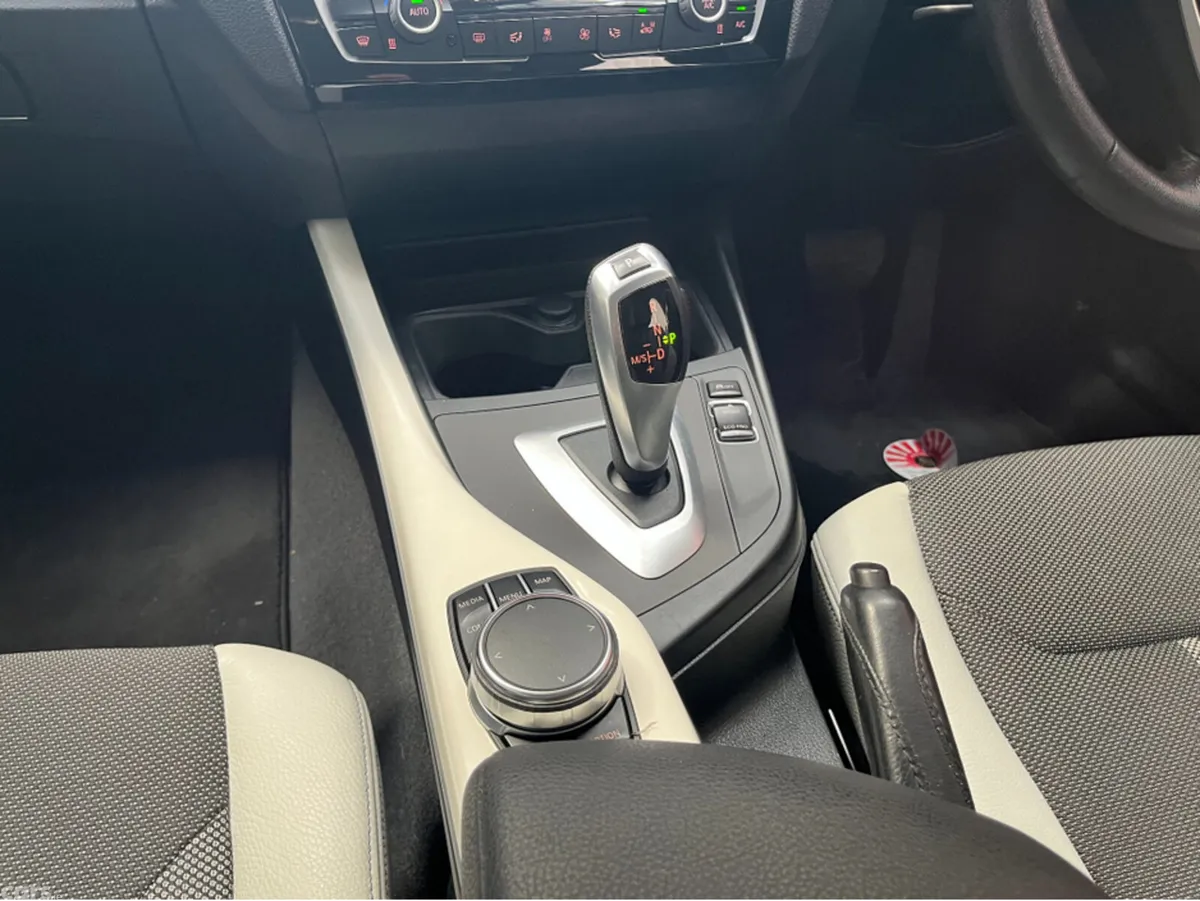 BMW 1-Series Hatchback, Diesel, 2017, Silver