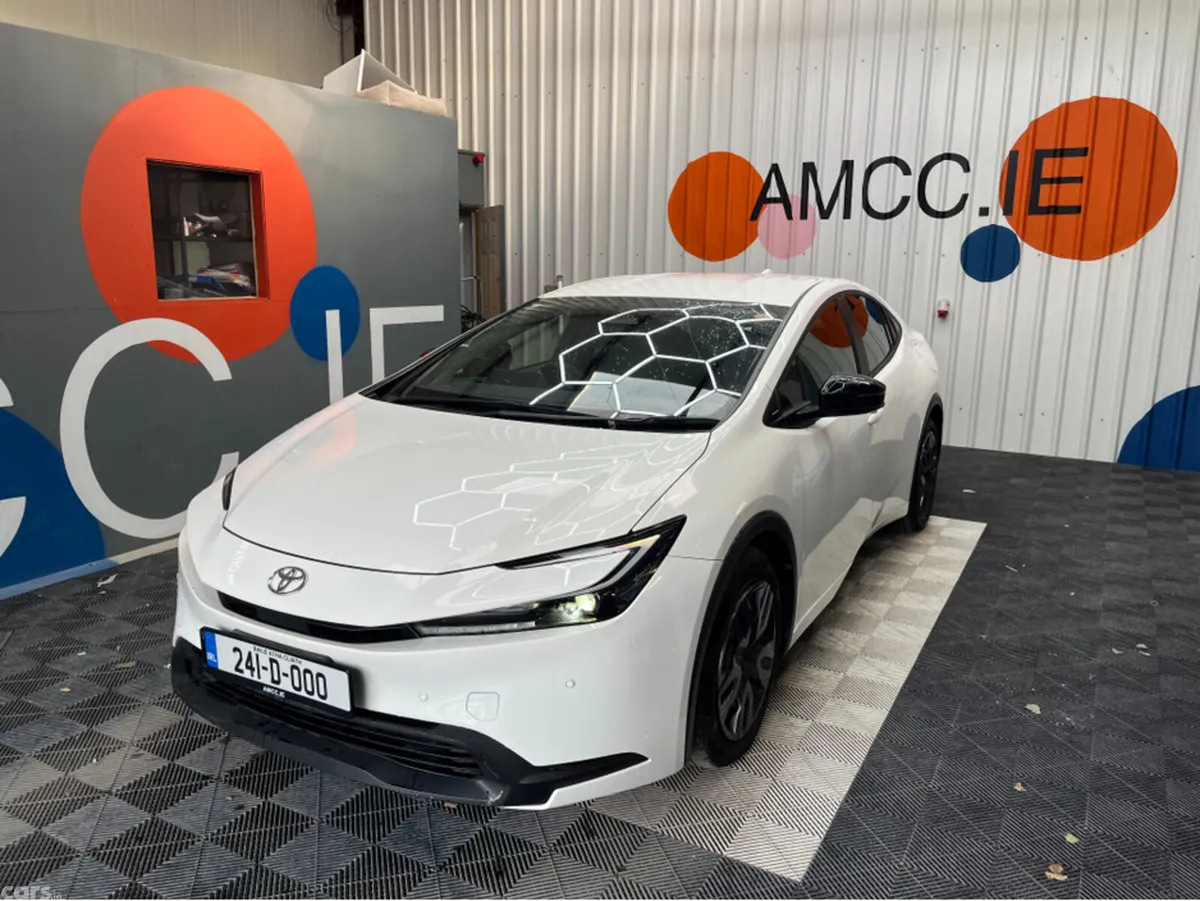 Toyota Prius Estate, Petrol, 2024, White