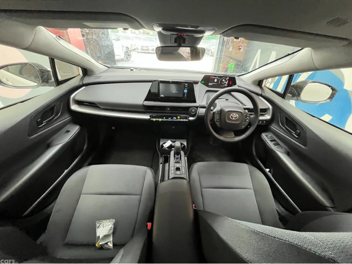 Toyota Prius Estate, Petrol, 2024, White