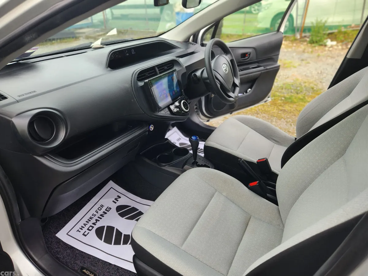 Toyota Aqua Hatchback, Petrol Hybrid, 2020, Silver