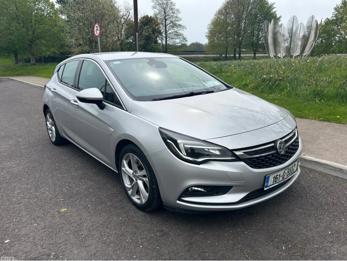 Opel Astra Hatchback, Diesel, 2016, Silver