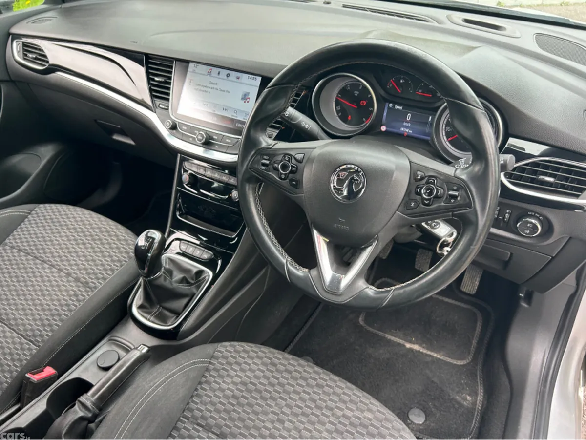 Opel Astra Hatchback, Diesel, 2016, Silver