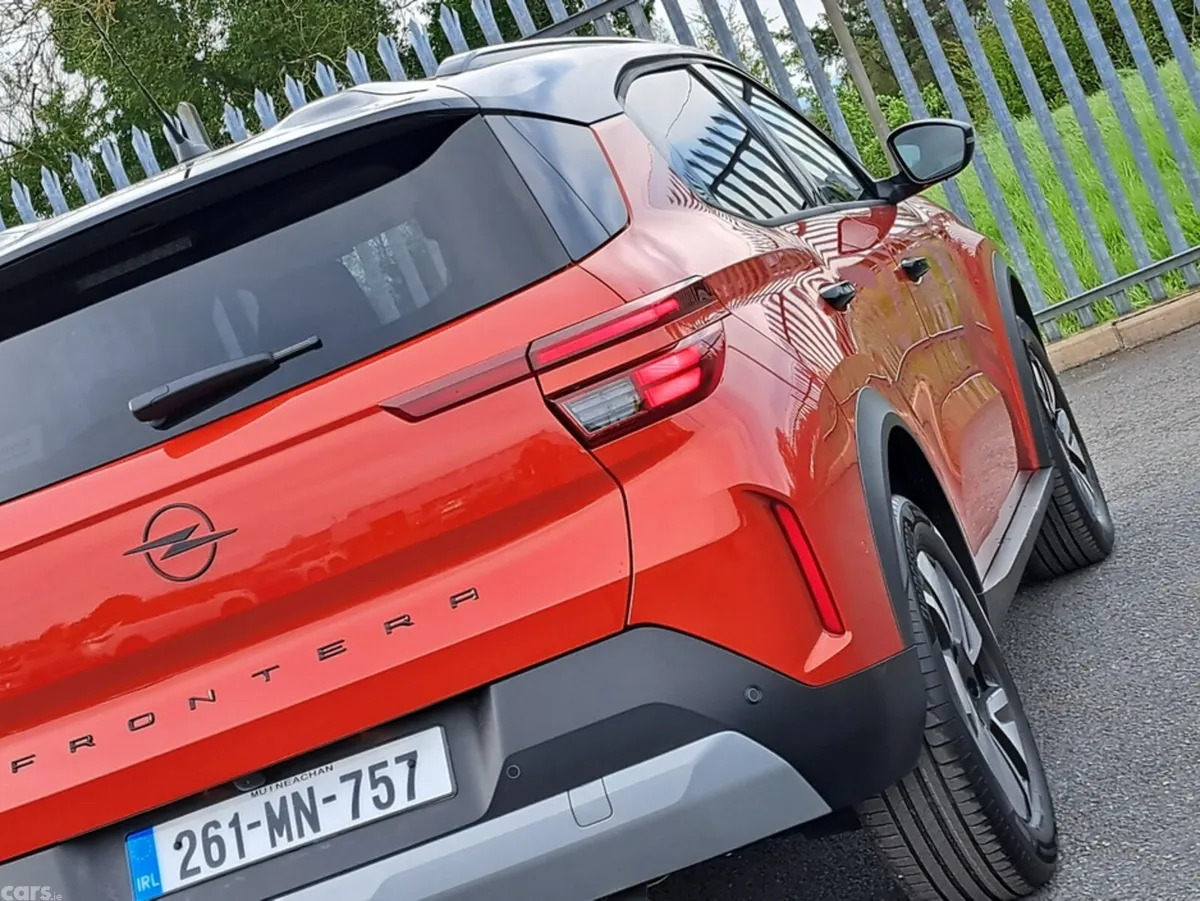 Opel Frontera MPV, Petrol Hybrid, 2026, Orange