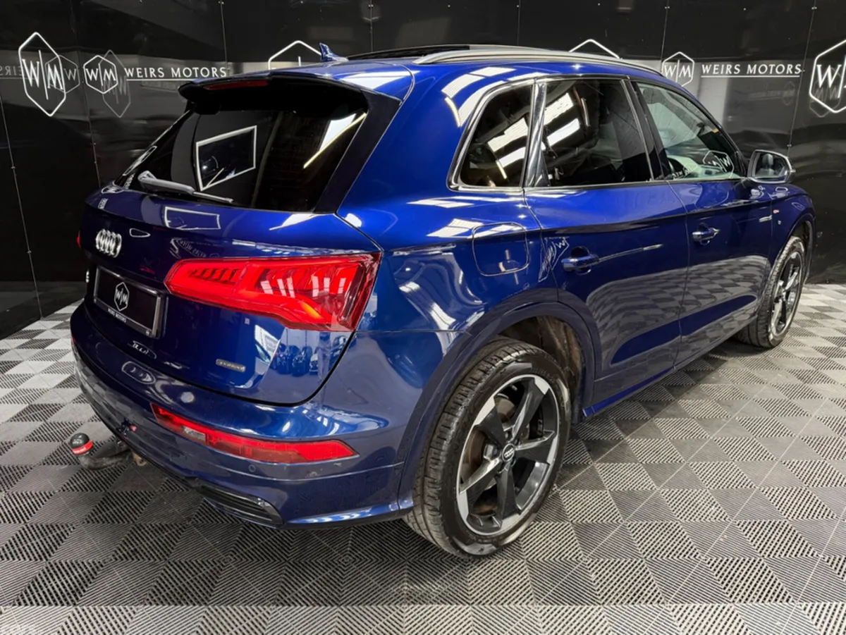 Audi Q5 SUV, Diesel, 2020, Blue