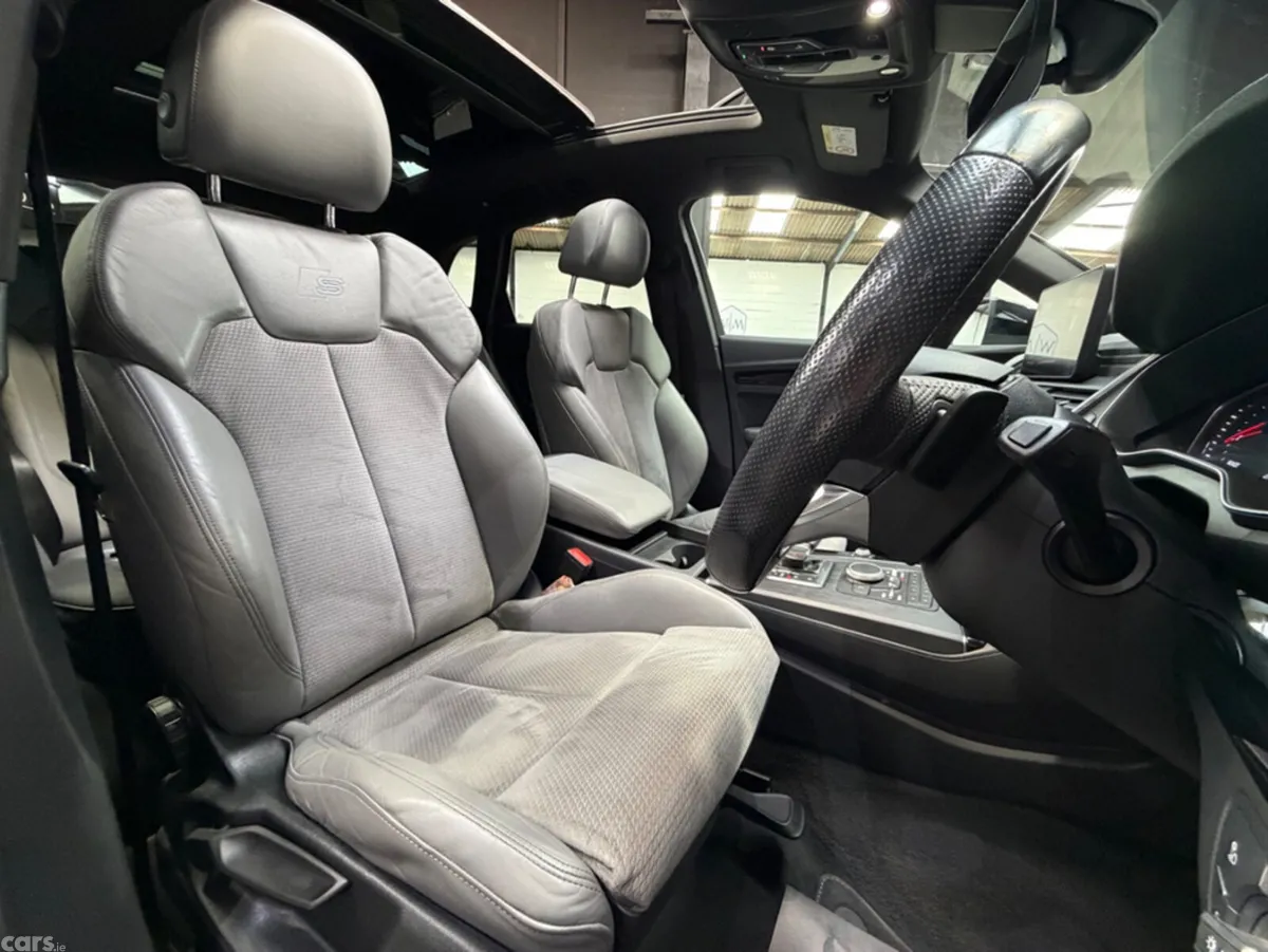 Audi Q5 SUV, Diesel, 2020, Blue