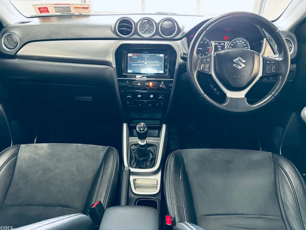Suzuki Vitara SUV, Diesel, 2018, Grey