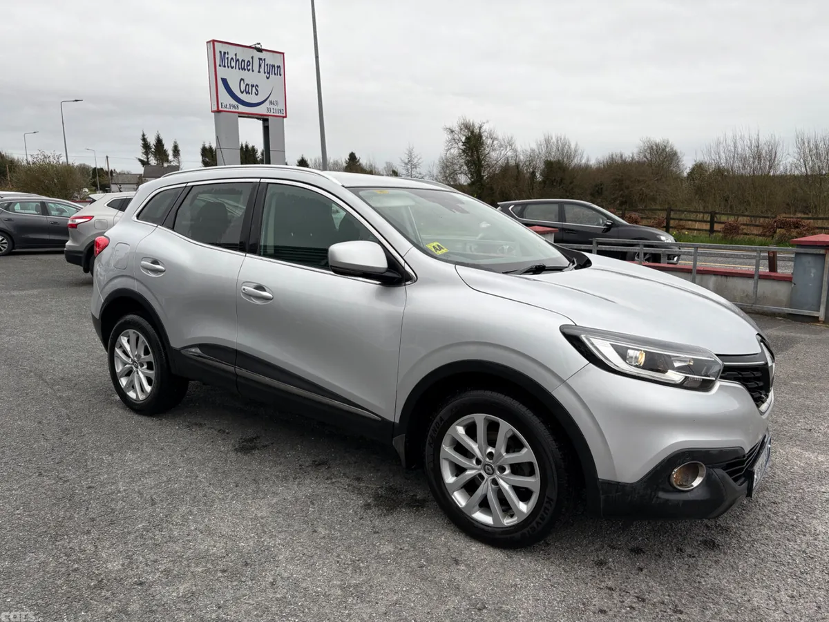 Renault Kadjar SUV, Diesel, 2016, Silver