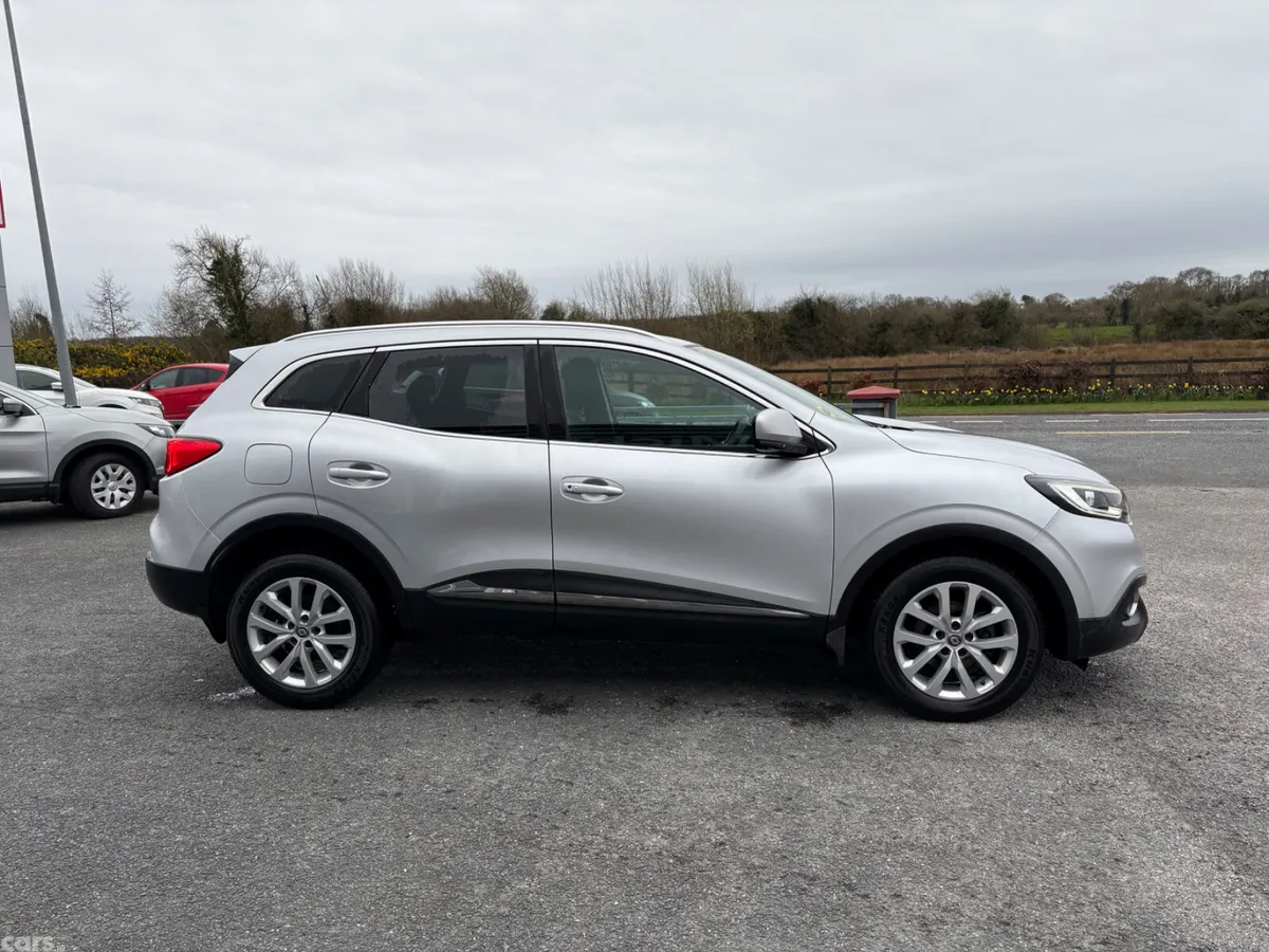 Renault Kadjar SUV, Diesel, 2016, Silver