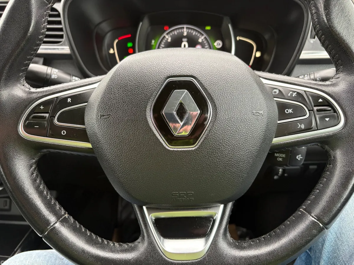 Renault Kadjar SUV, Diesel, 2016, Silver
