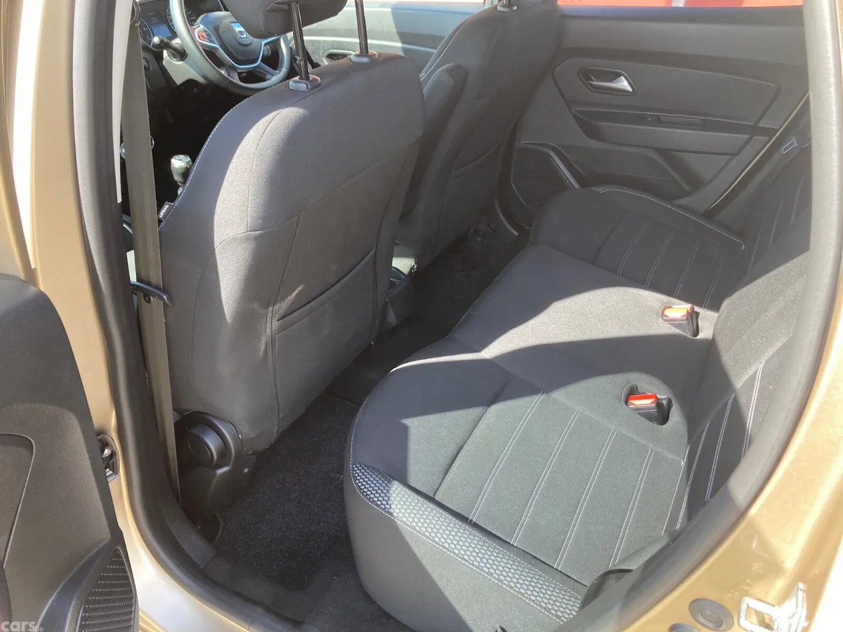 Dacia Duster SUV, Diesel, 2019, Brown