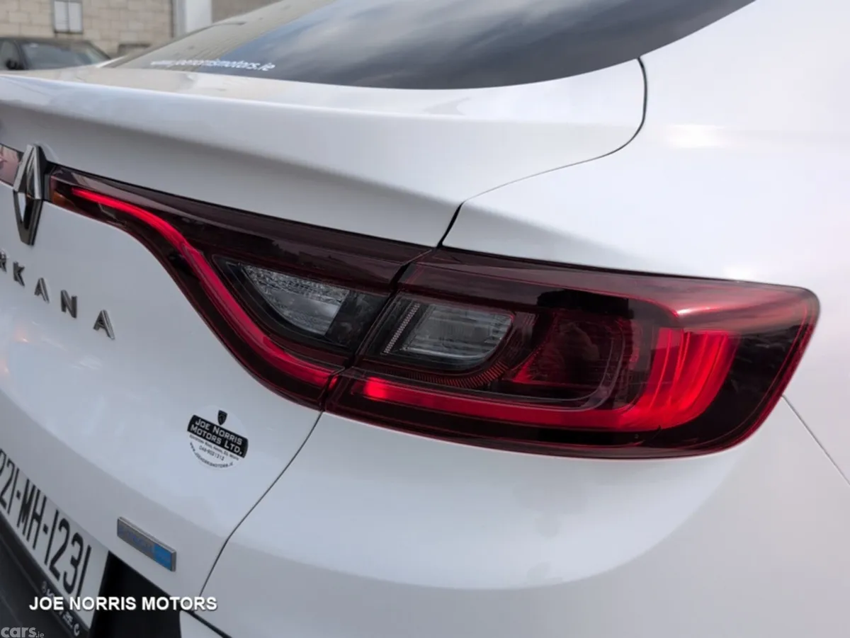 Renault Arkana Hatchback, Petrol, 2022, White