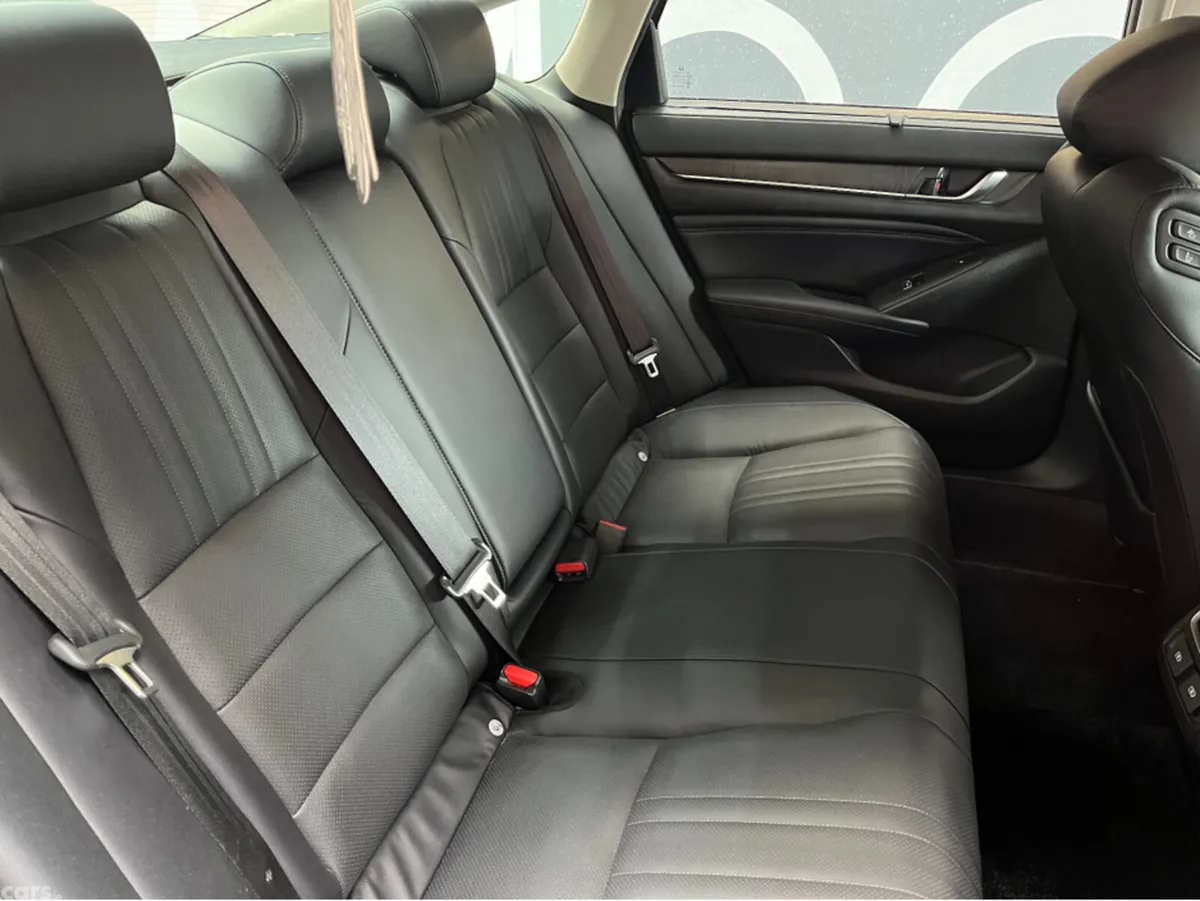 Honda Accord Saloon, Petrol Hybrid, 2022, Black