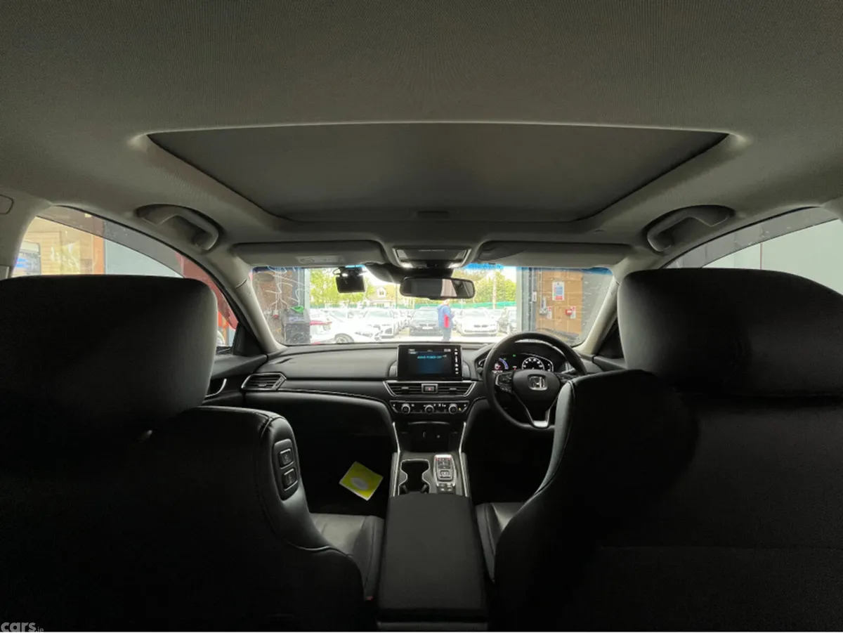 Honda Accord Saloon, Petrol Hybrid, 2022, Black