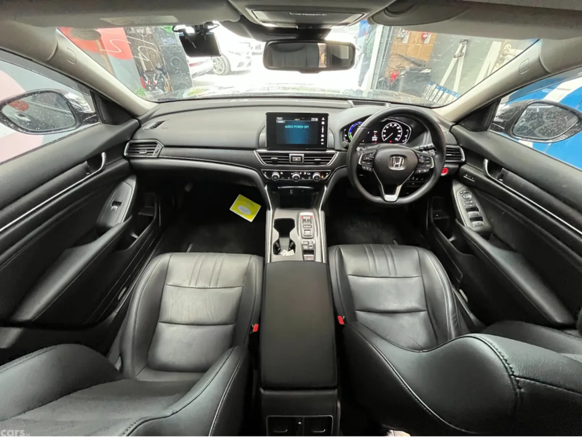 Honda Accord Saloon, Petrol Hybrid, 2022, Black