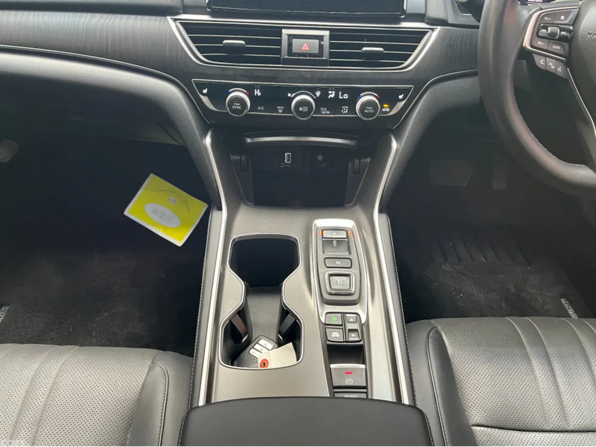 Honda Accord Saloon, Petrol Hybrid, 2022, Black