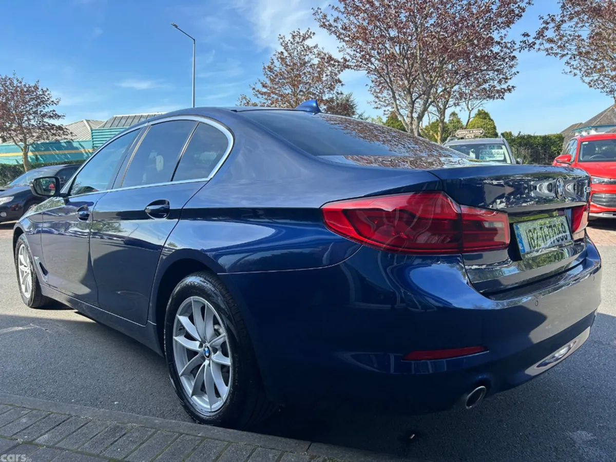 BMW 5-Series Saloon, Diesel, 2018, Blue