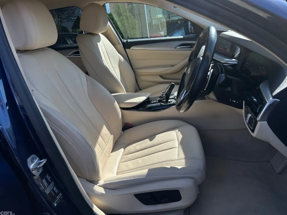 BMW 5-Series Saloon, Diesel, 2018, Blue