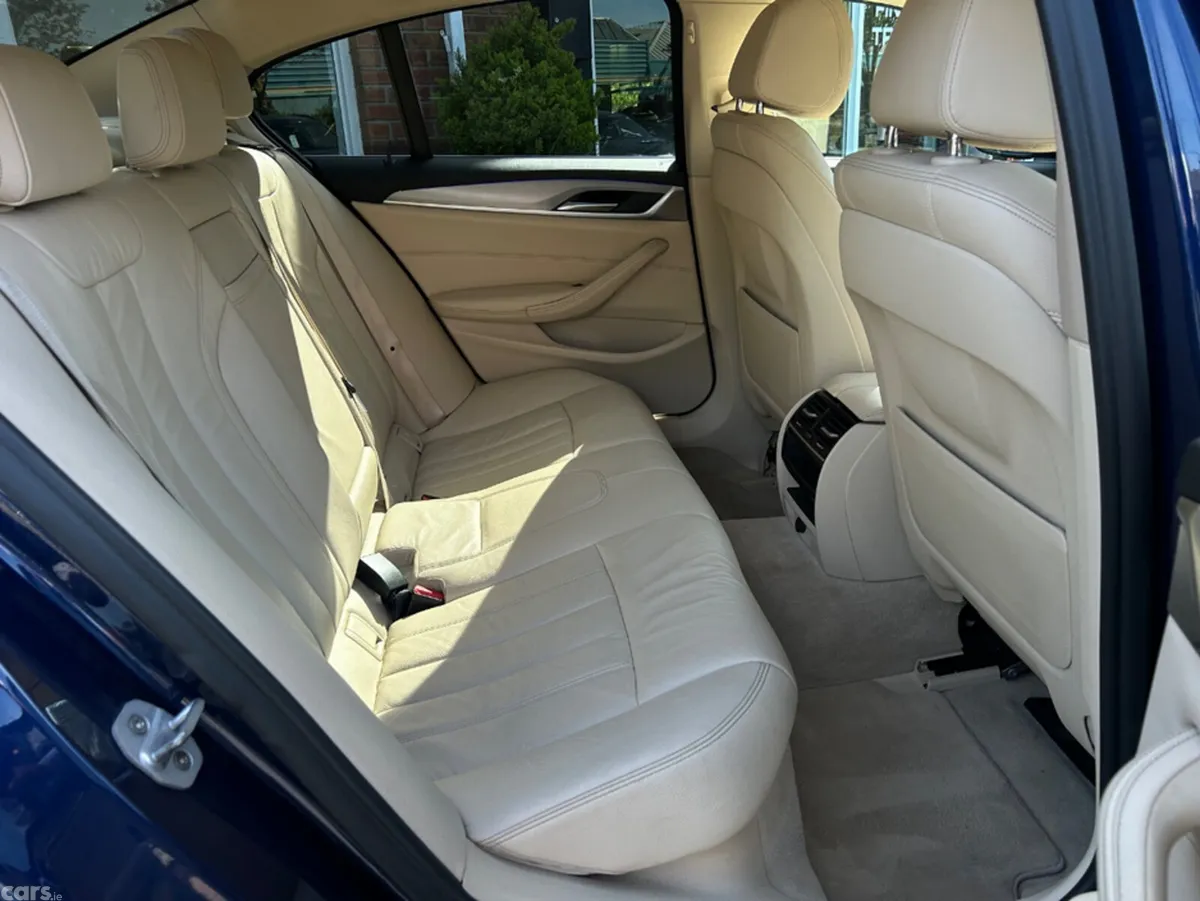 BMW 5-Series Saloon, Diesel, 2018, Blue