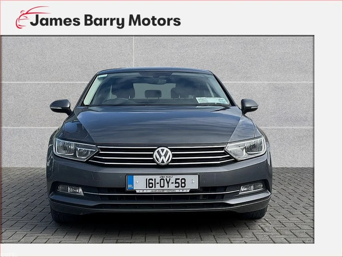 Volkswagen Passat Saloon, Diesel, 2016, Grey