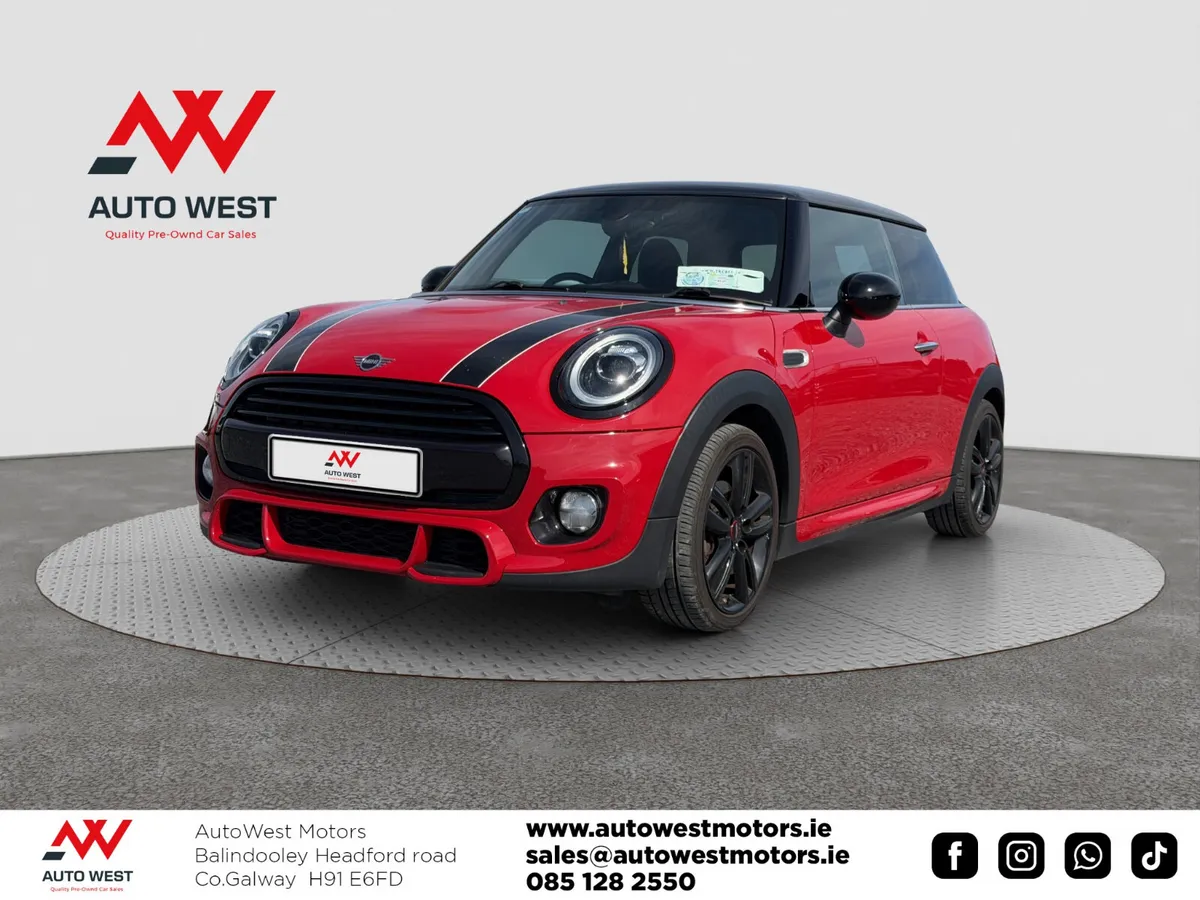 Mini Cooper Hatchback, Petrol, 2019, Red